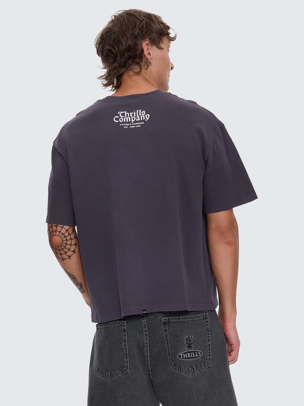 Flight Risk Box Fit Cropped Tee - Dark Charcoal XS