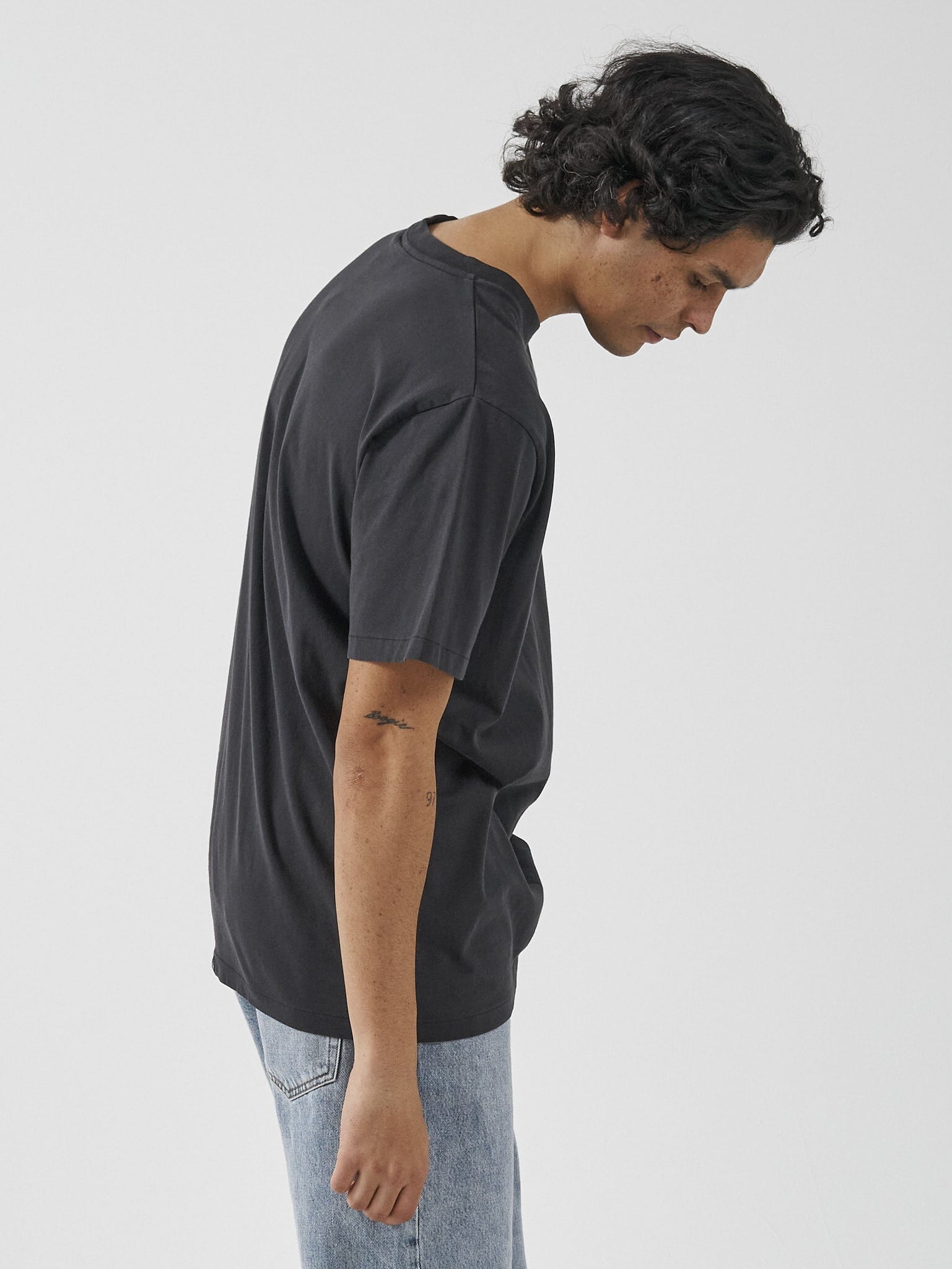 Kingdom Merch Fit Tee - Washed Black