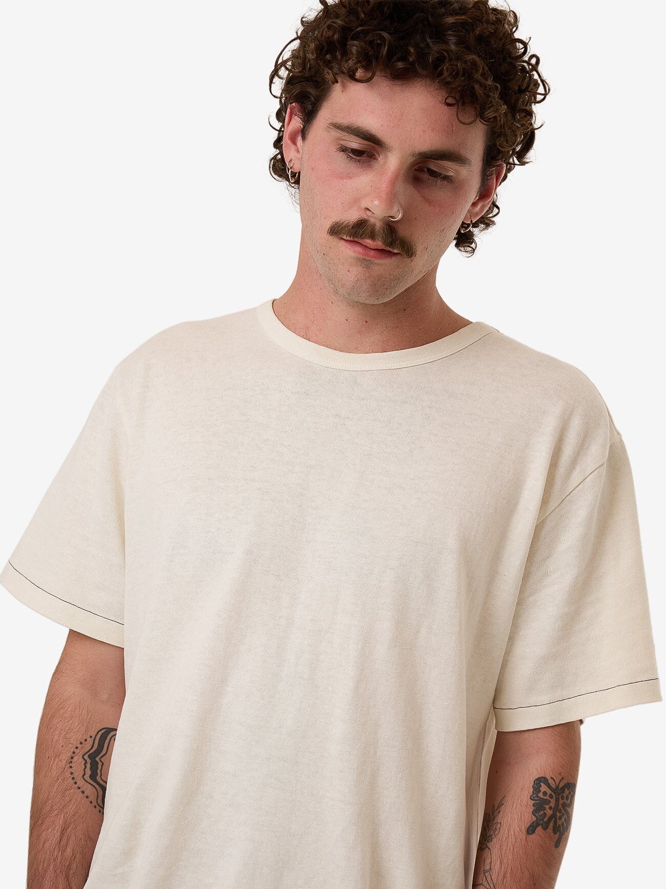 Hemp Thrills Embro Contrast Stitch Merch Fit Tee - Dirty White XS
