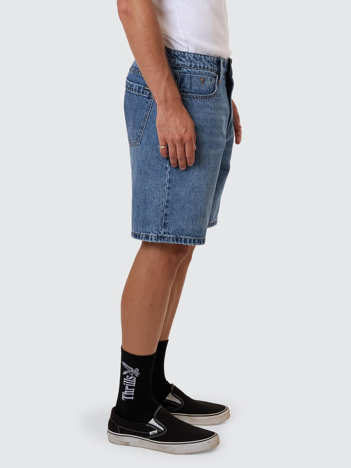 Slacker Denim Short - Stoned Blues 26