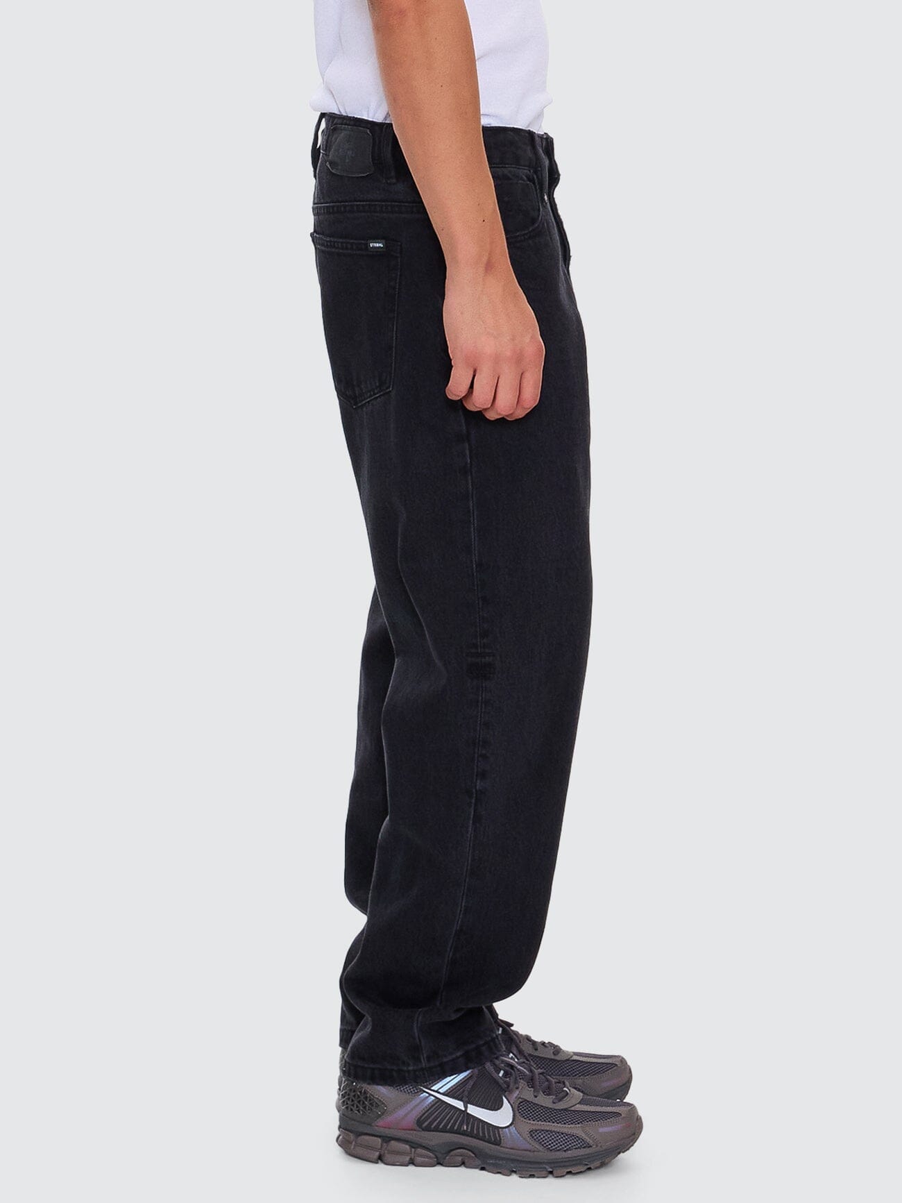 Slacker Relaxed Denim Jean - Aged Black 28