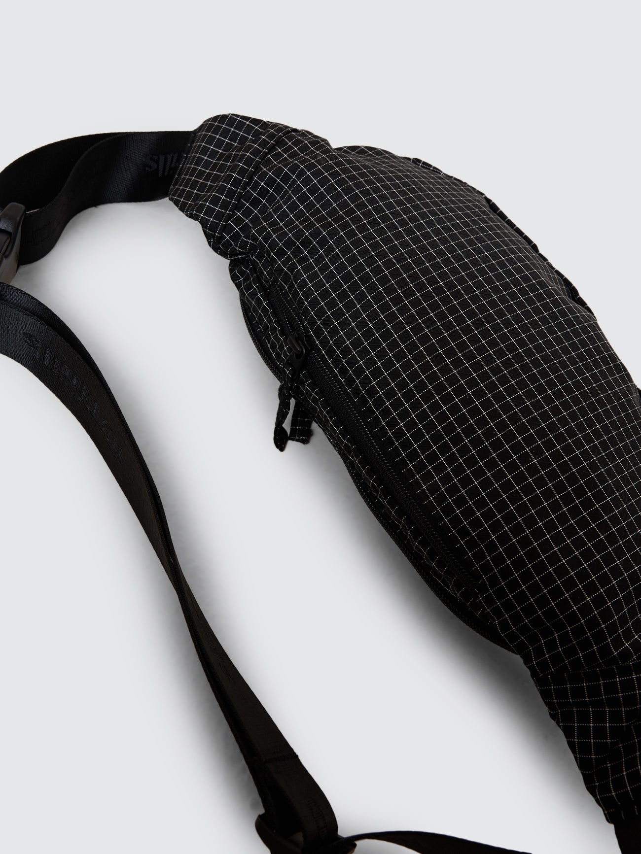 Cortex Hip Bag - Black