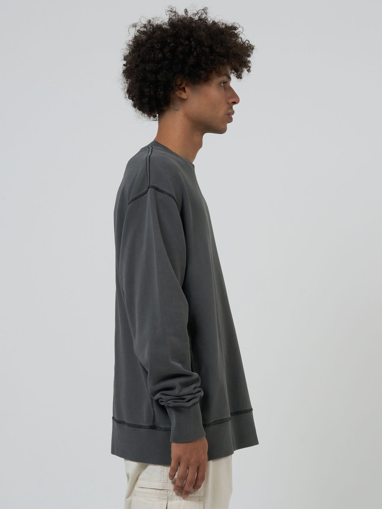 Minimal Thrills Oversize Crew - Merch Black
