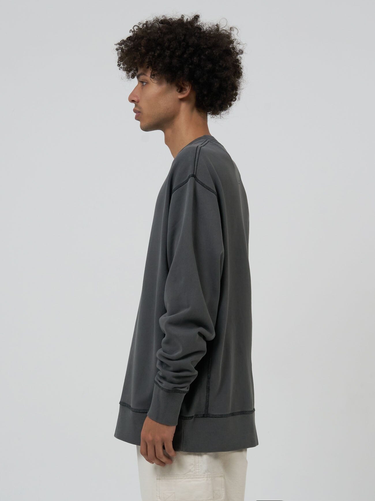 Minimal Thrills Oversize Crew - Merch Black