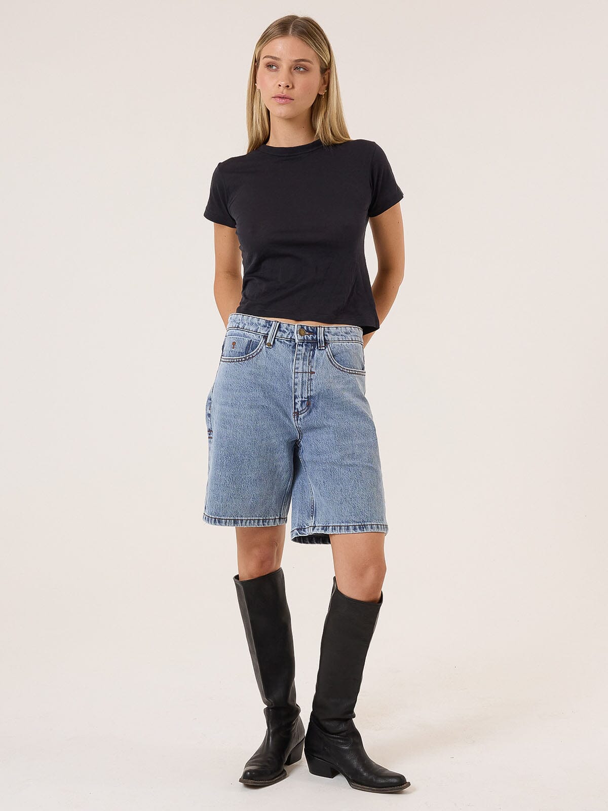 Reagan Slouch Short - Vintage Stone Blue 4