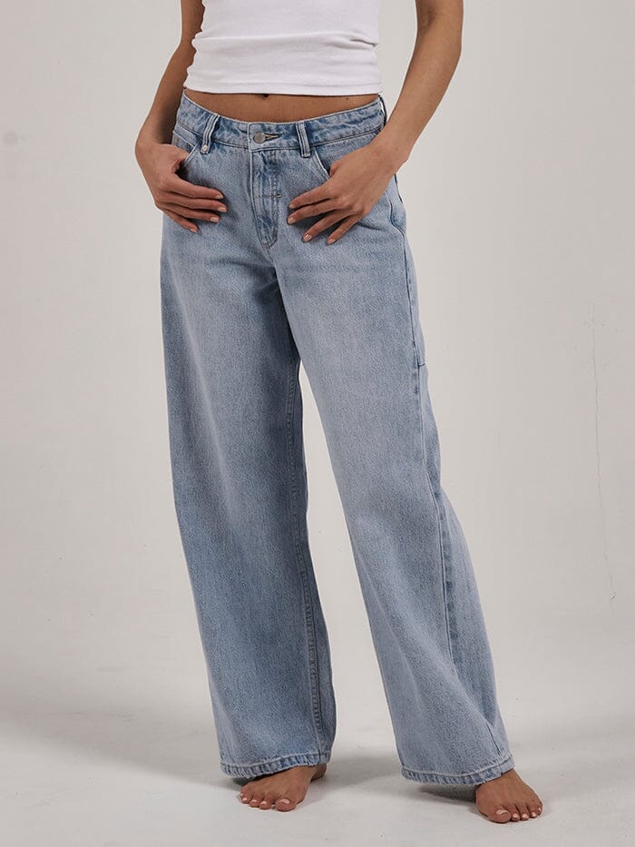 Billie Low Rise Baggy Jean - Ash Blue