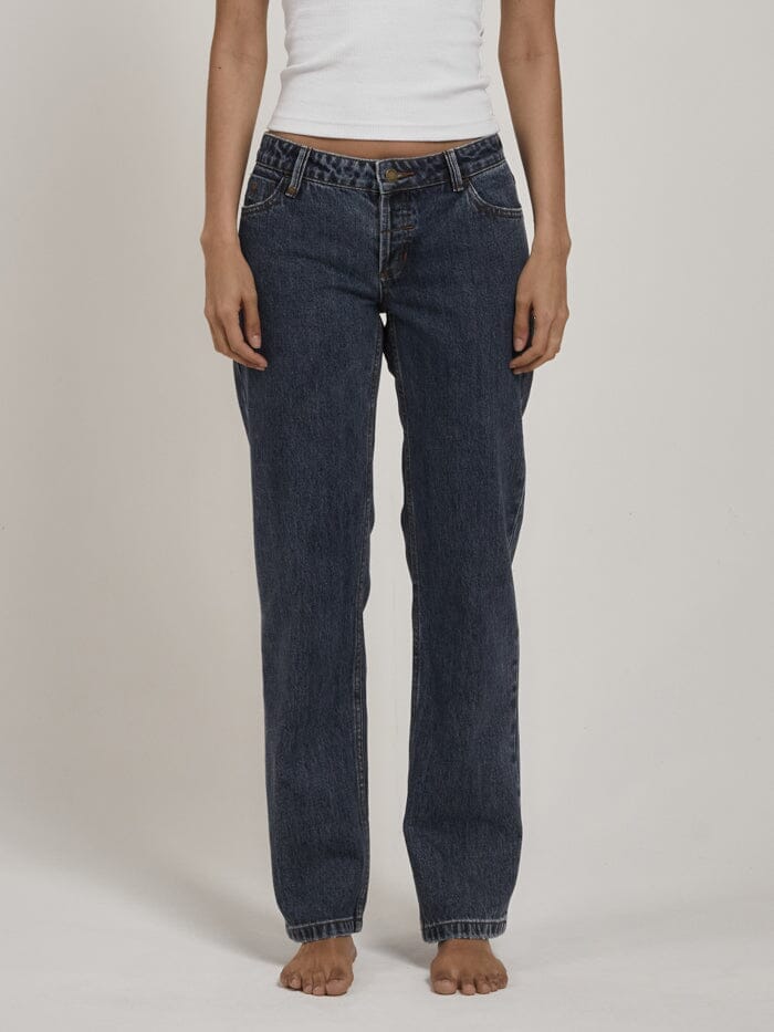 Saskia Low Rise Straight Jean - Worn In Blue
