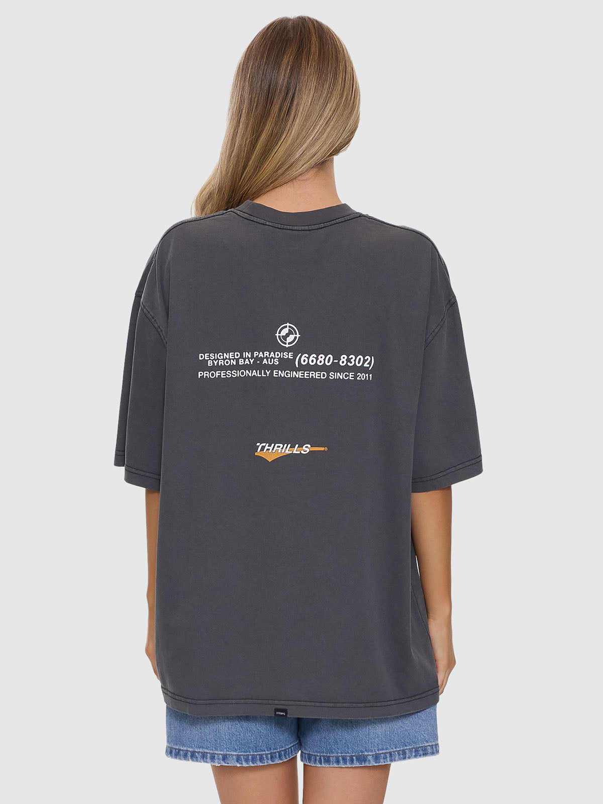Target Eyes Oversized Tee - Merch Black
