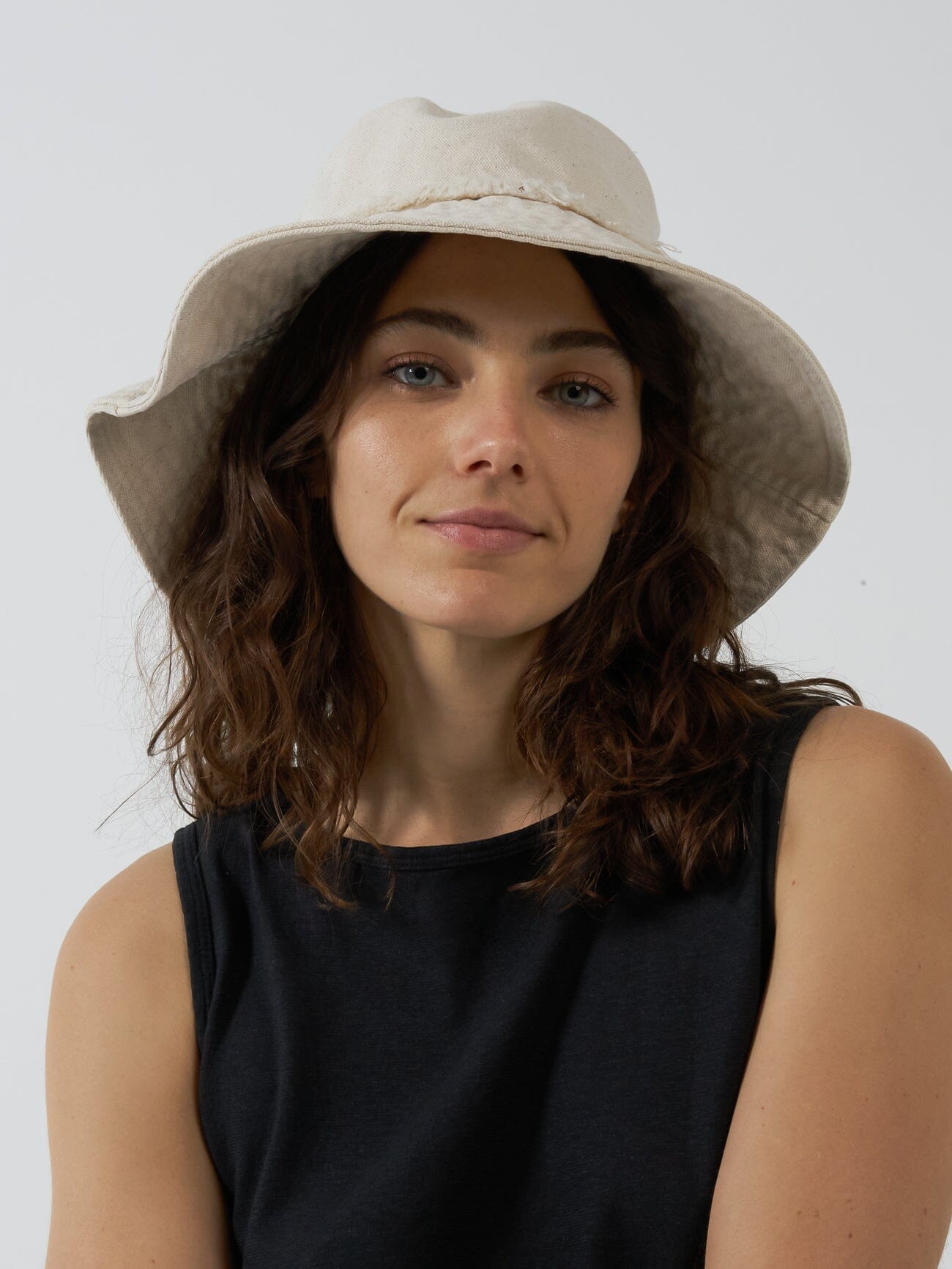 Thrills Canvas Bucket Hat - Unbleached