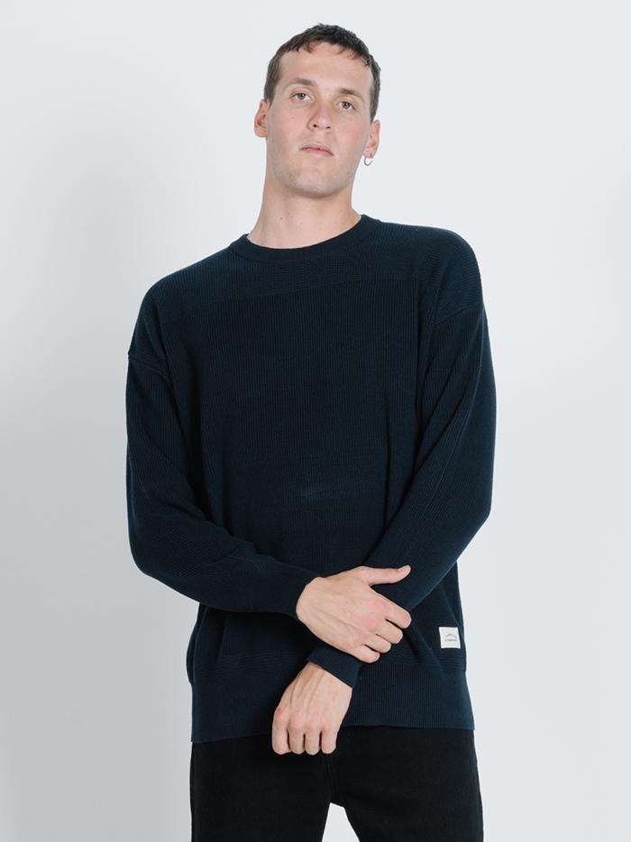 Arch Crew Knit - Total Eclipse