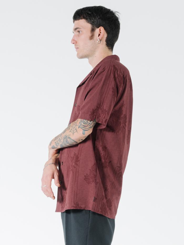Hidden Paradise Bowling Shirt - Blood Red