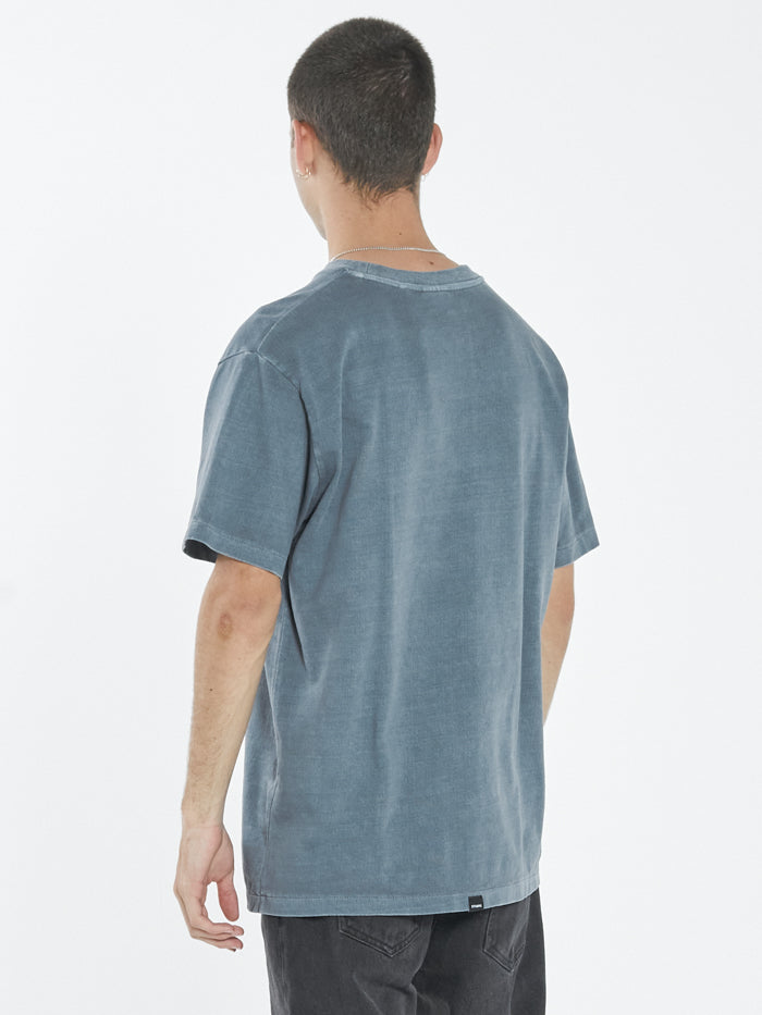Eagle Badge Merch Fit Tee - Airforce Blue