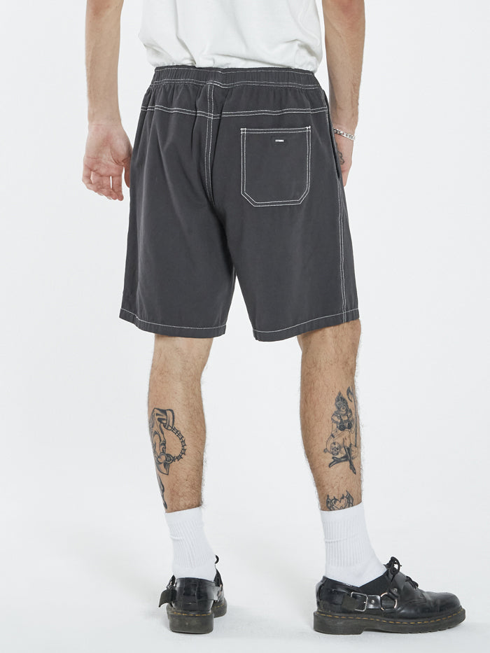 Infinite Thrills Volley - Washed Black