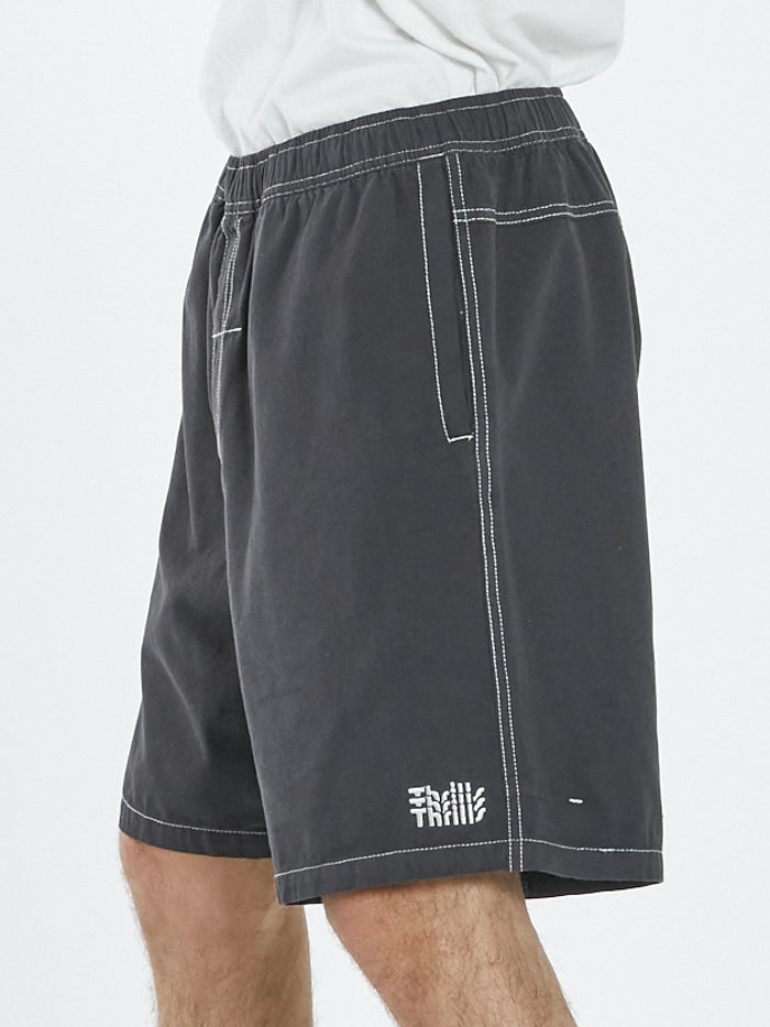 Infinite Thrills Volley - Washed Black