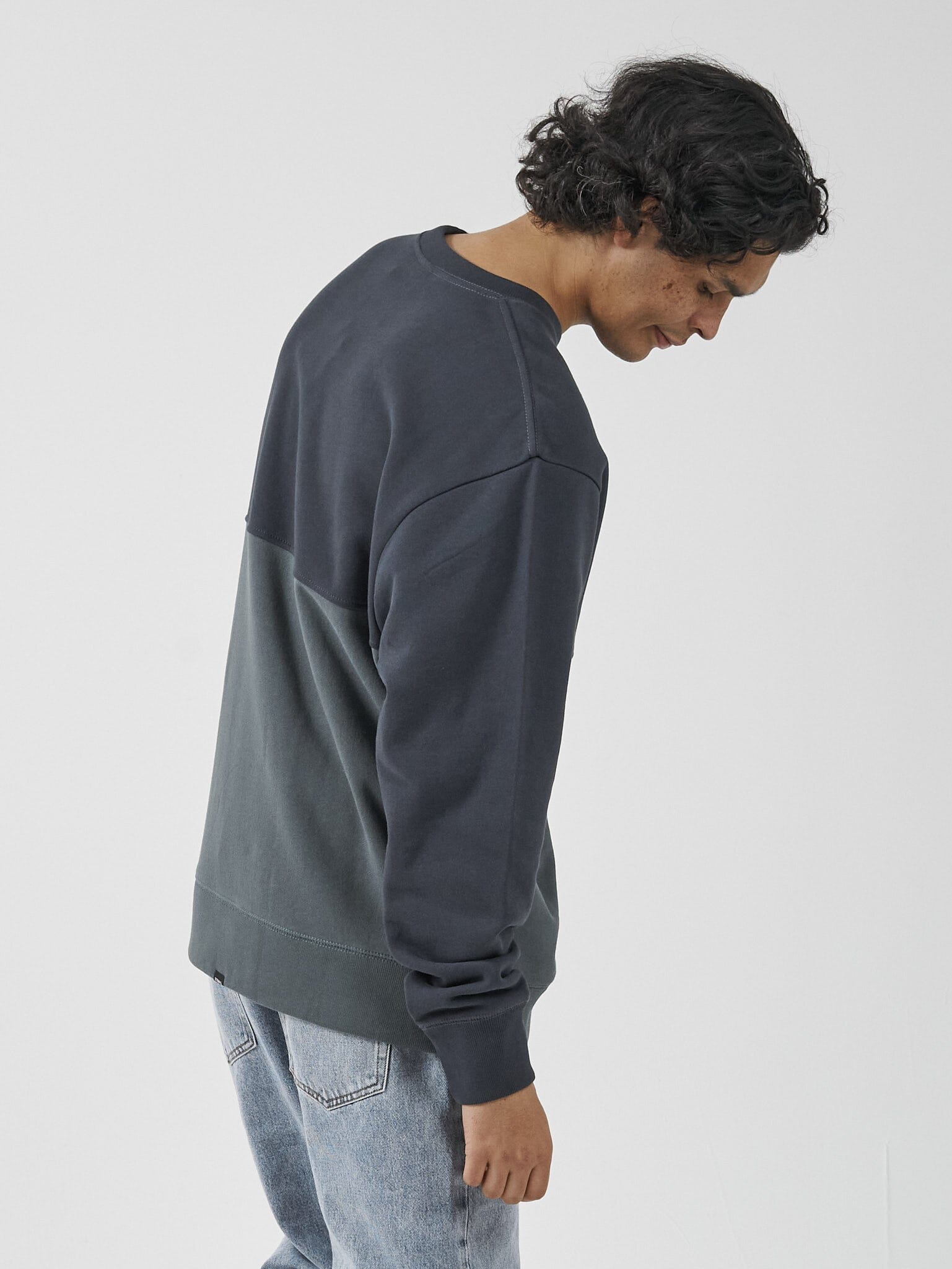 Knowledge Oversize Panel Crew Fleece - Total Eclipse