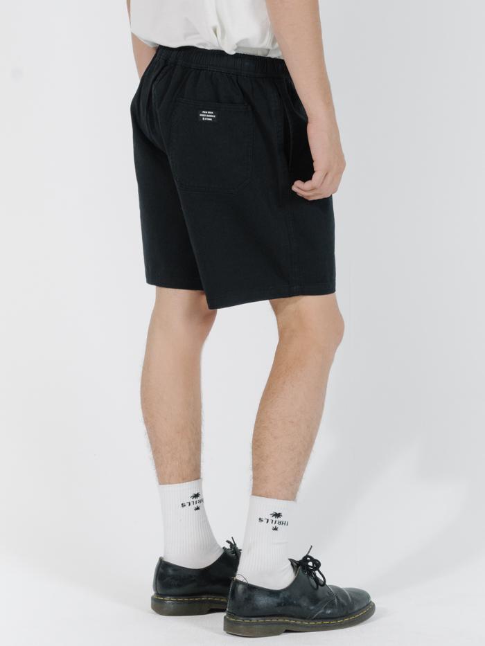 Minimal Thrills Work Volley - Black