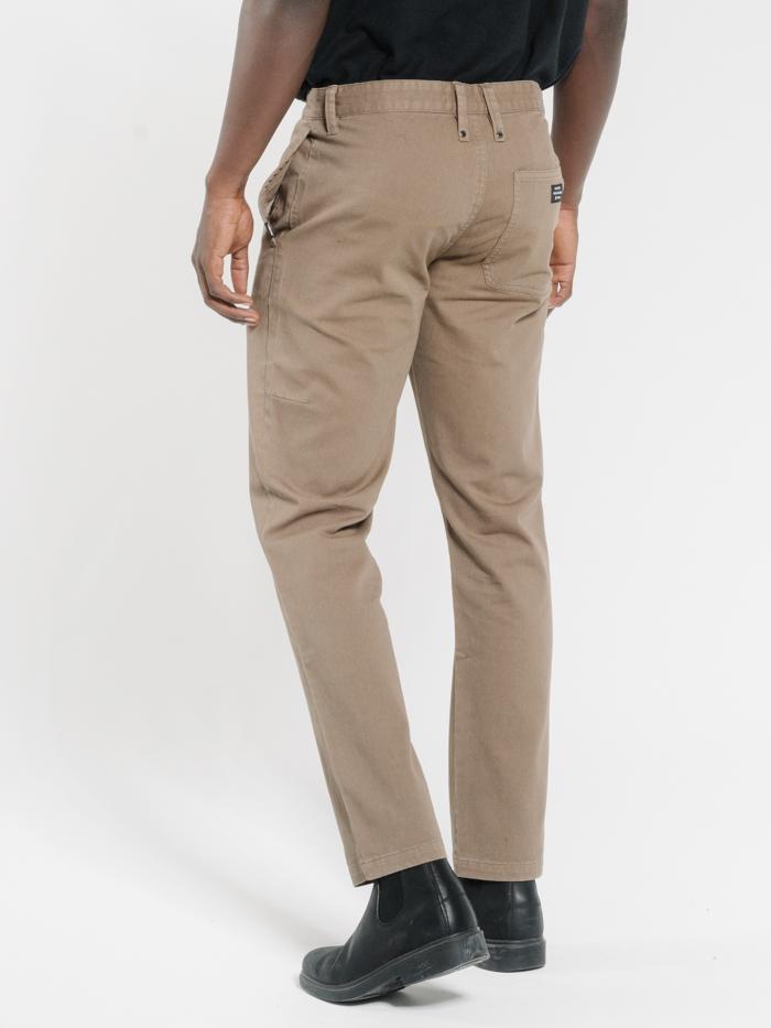 Minimal Thrills Workshop Chino - Desert