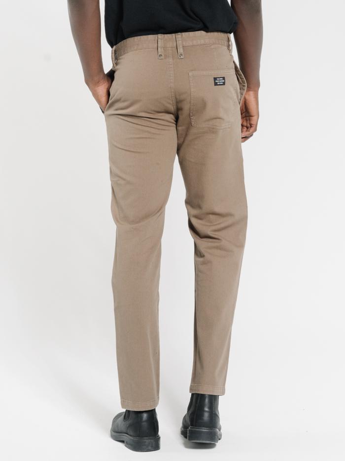 Minimal Thrills Workshop Chino - Desert