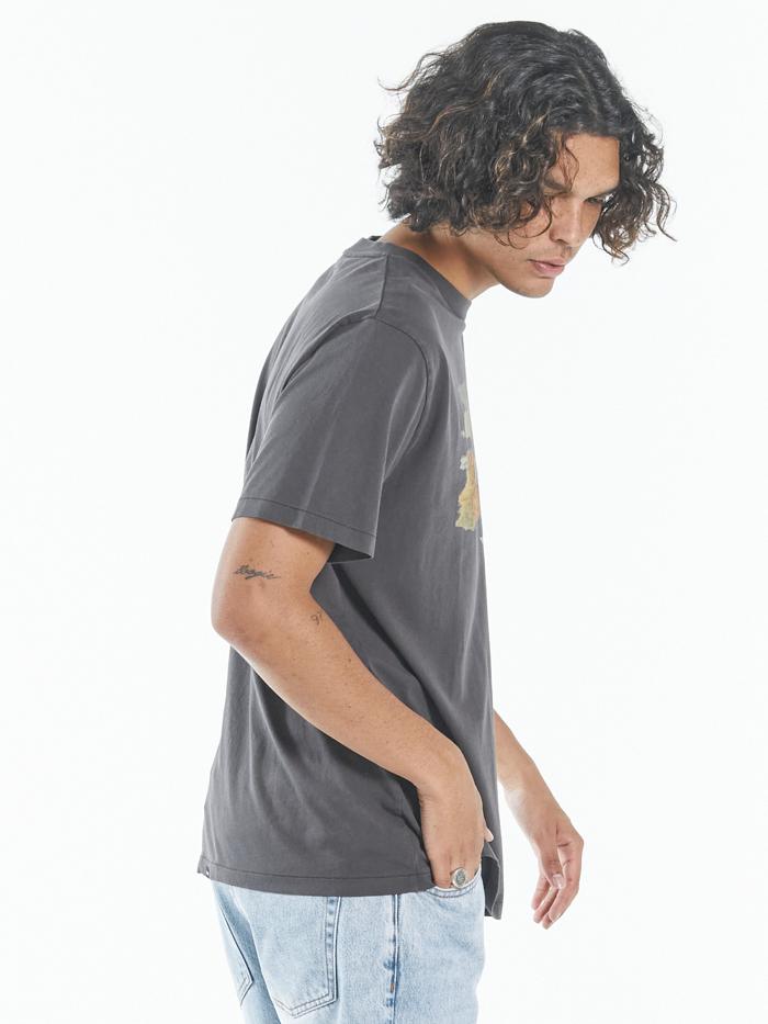 Monumental Thrills Merch Fit Tee - Vintage Black