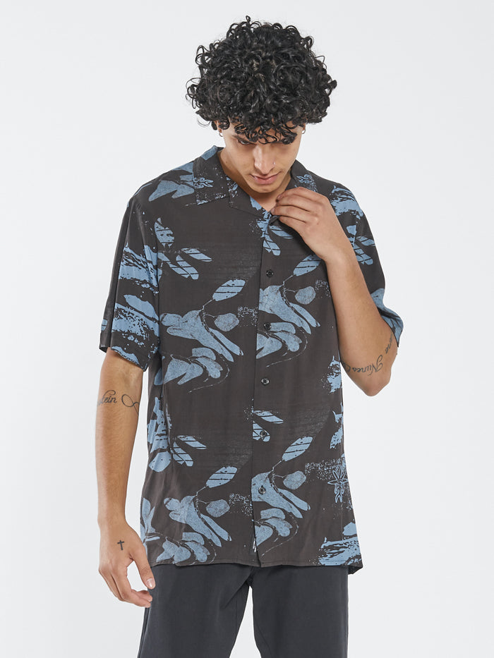Collective Experience Bowling Shirt - Black