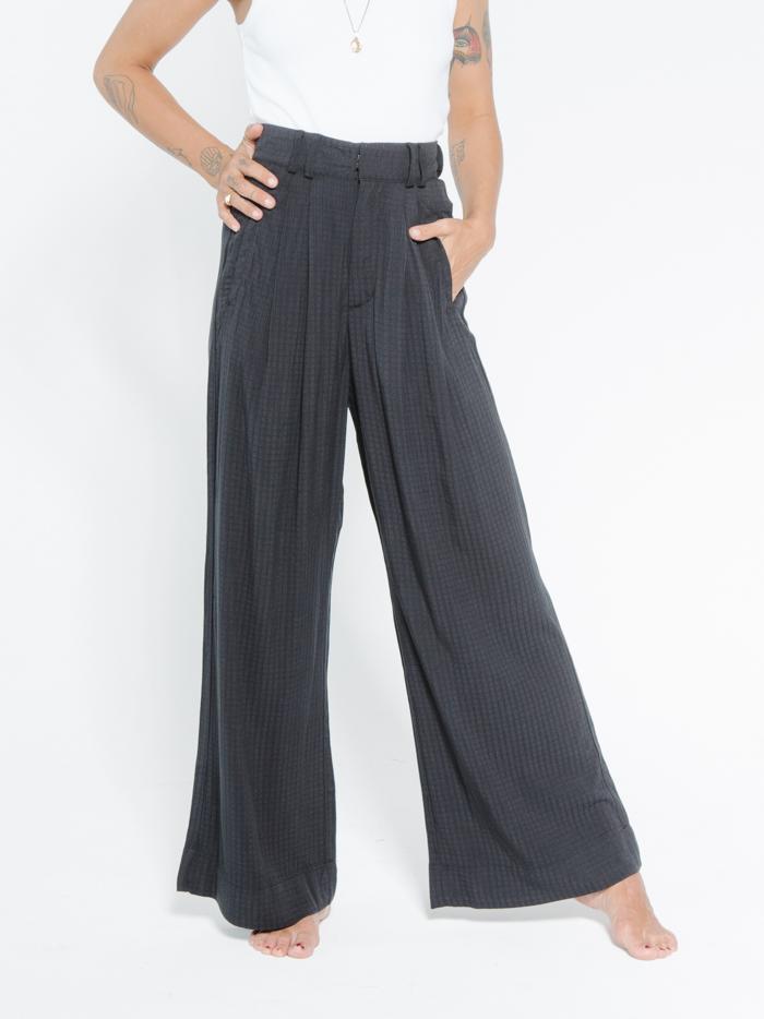 Windowpane Muse Pant - Washed Black
