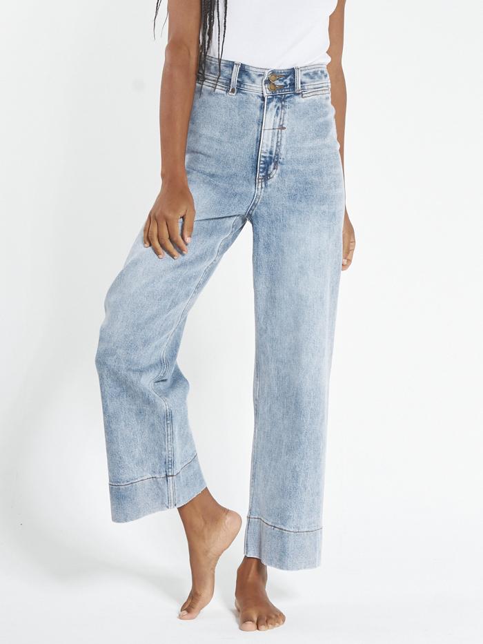 Belle Stretch Jean - Aged Blue