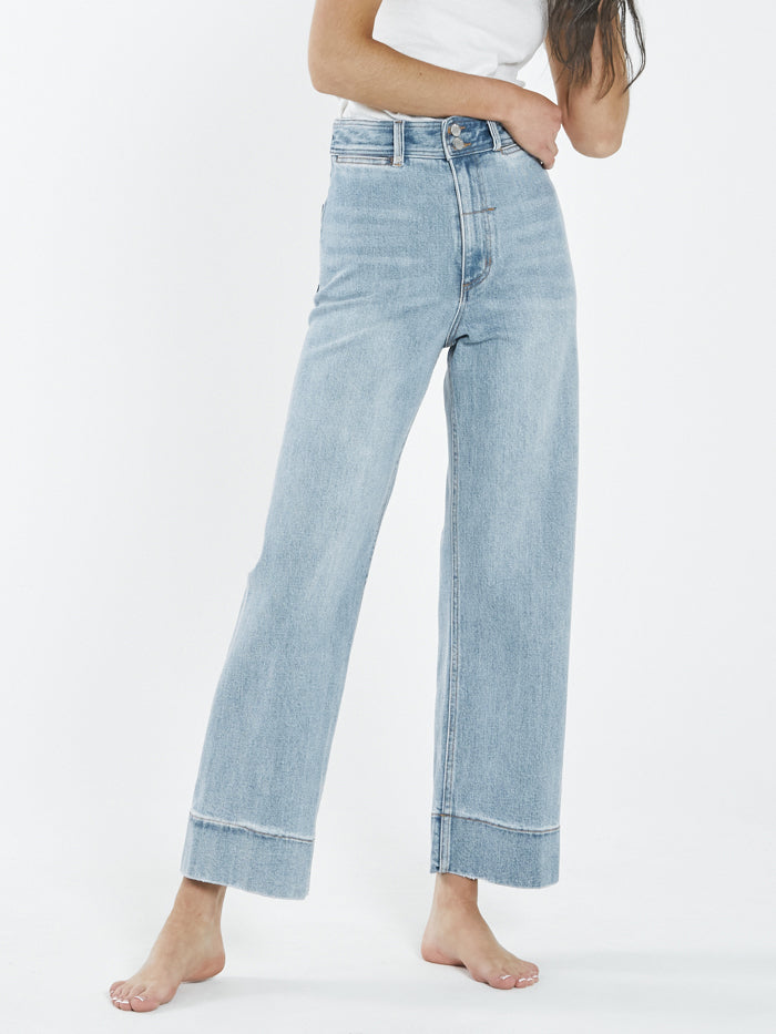 Belle Stretch Jean - Dust Blue
