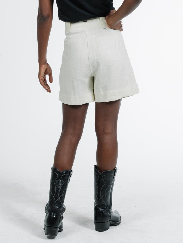 Exhibition Short - Natural