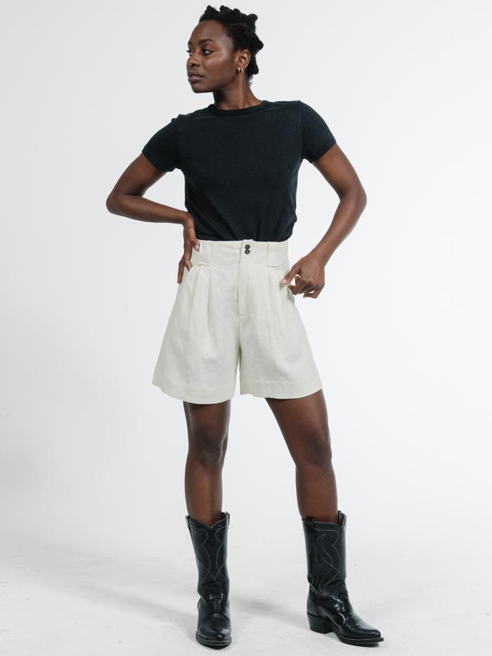 Exhibition Short - Natural