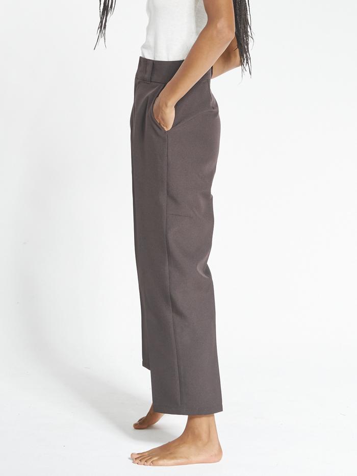 Donna Pant - Postal Brown