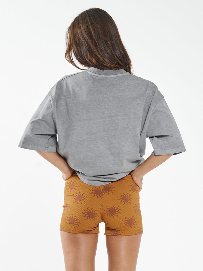 Chaos Skull Oversized Tee - Washed Grey