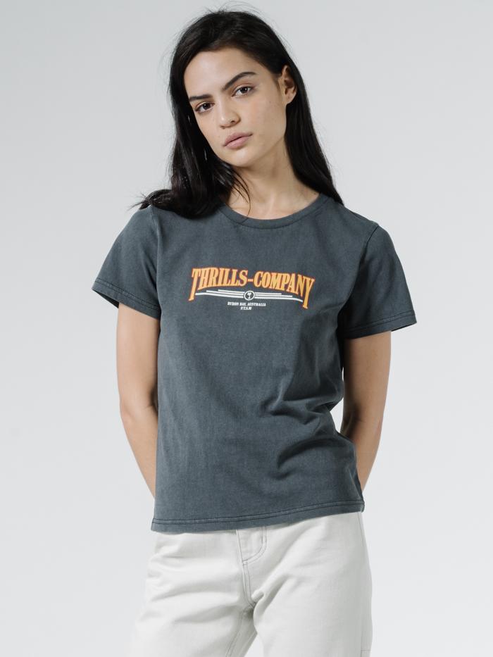 Underline Band Tee - Merch Black