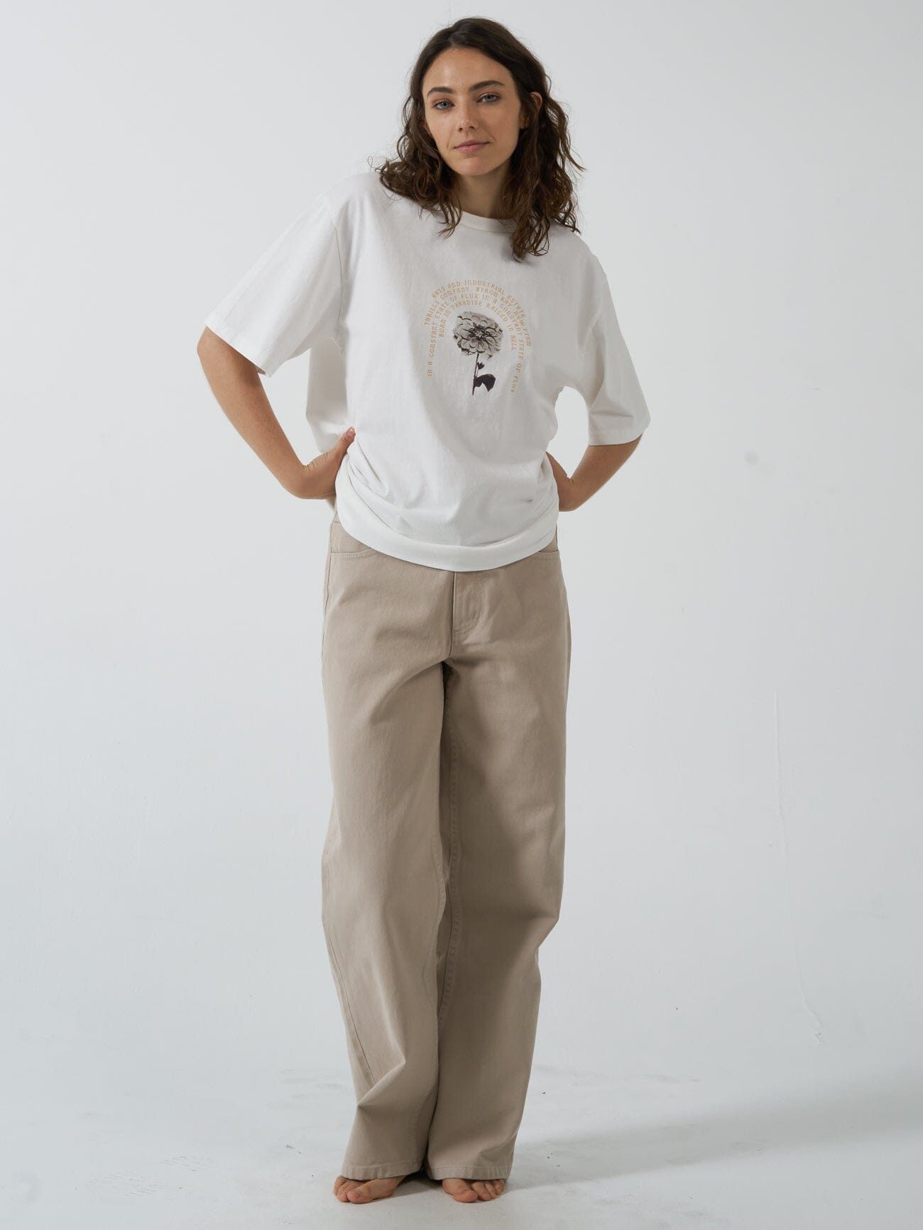 Flux Arc Box Tee - Dirty White