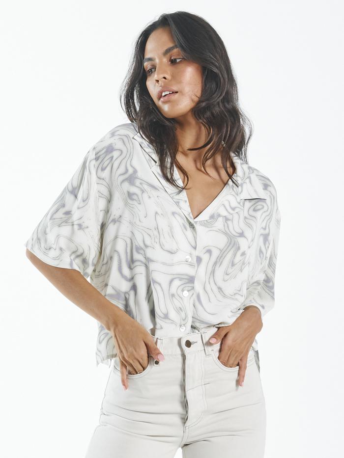 Marbled Paradise Crop Shirt - Tofu