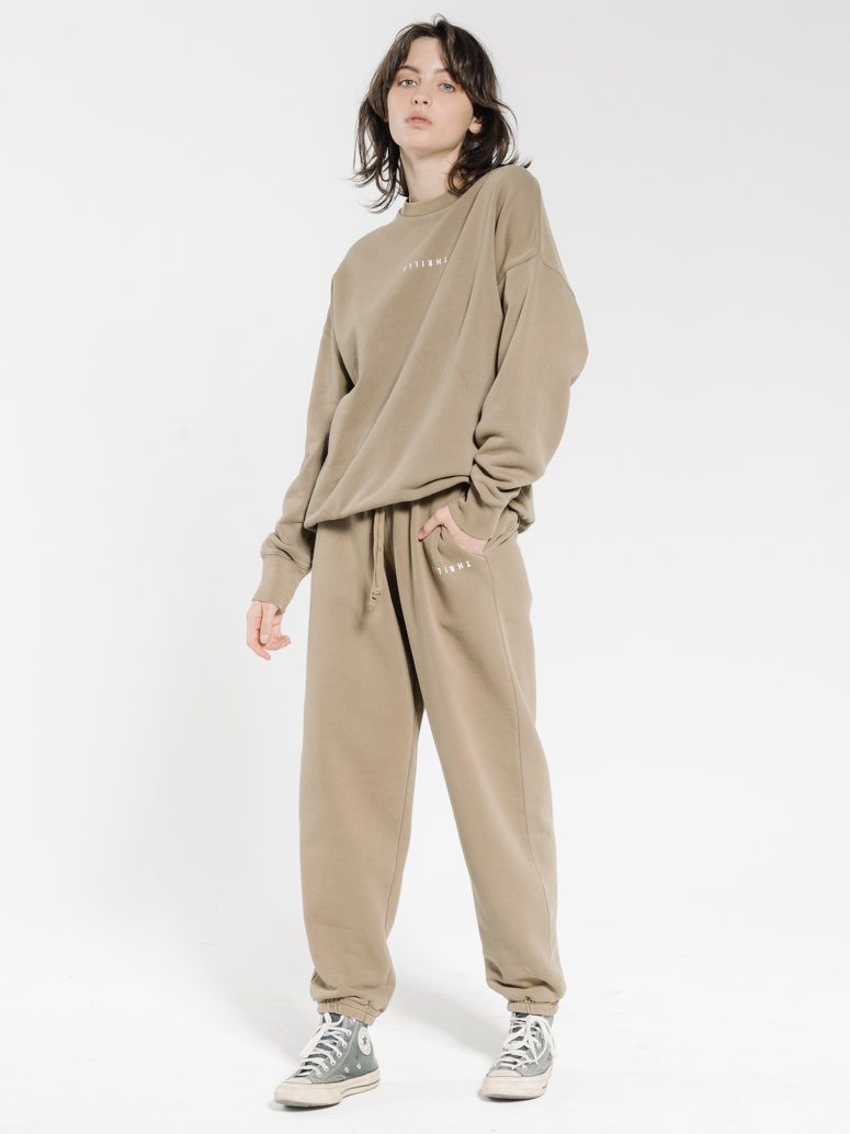 Minimal Thrills Slouch Crew - Moss