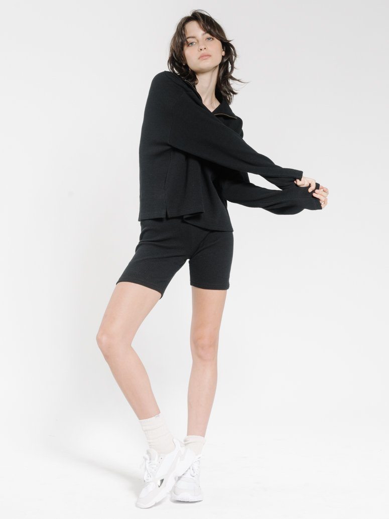 Hiatus 3/4 Zip Pullover - Black