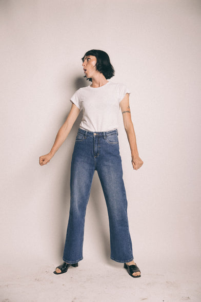 Womens High-Waisted Jeans