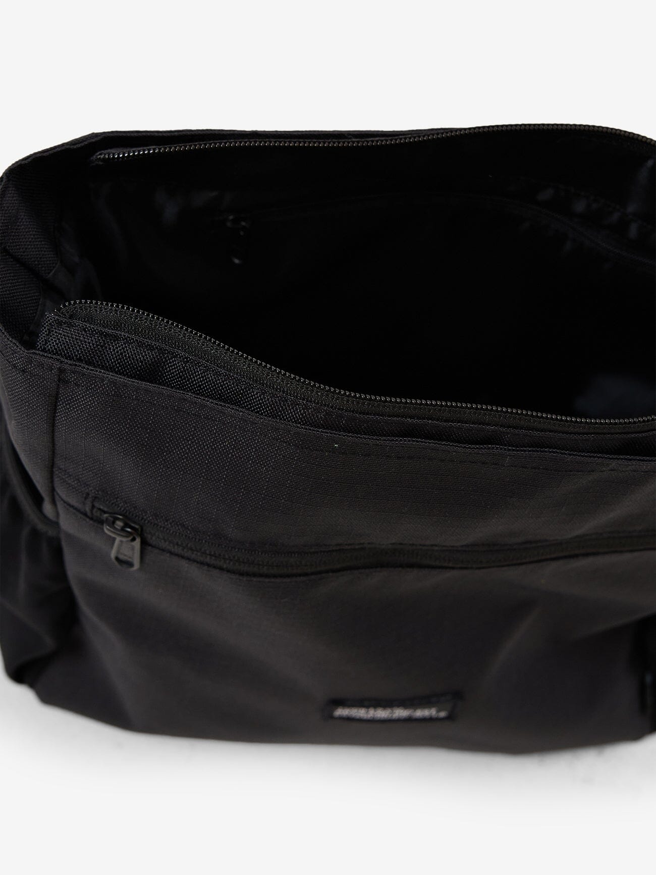 Minimal Thrills Staple Bag - Black