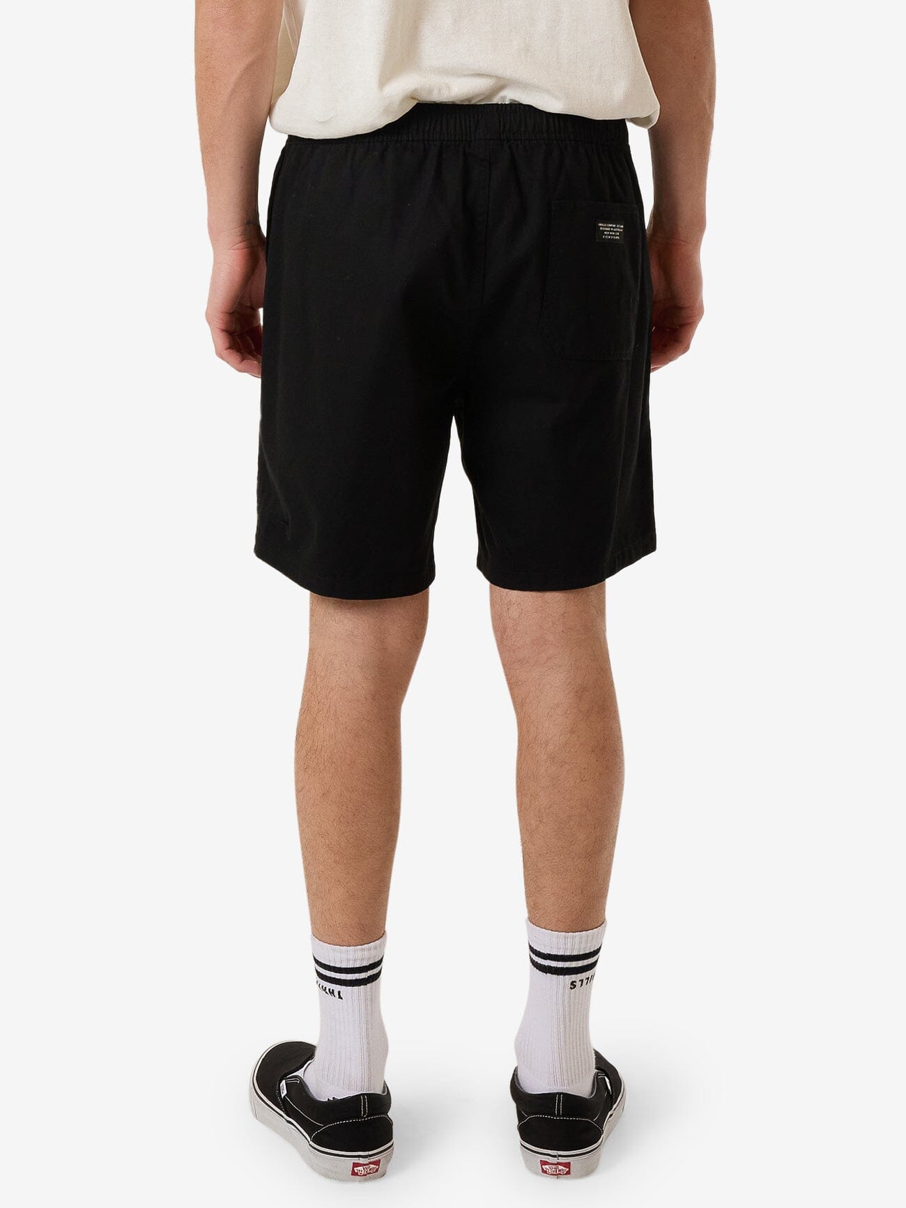 Minimal Thrills Work Volley - Black