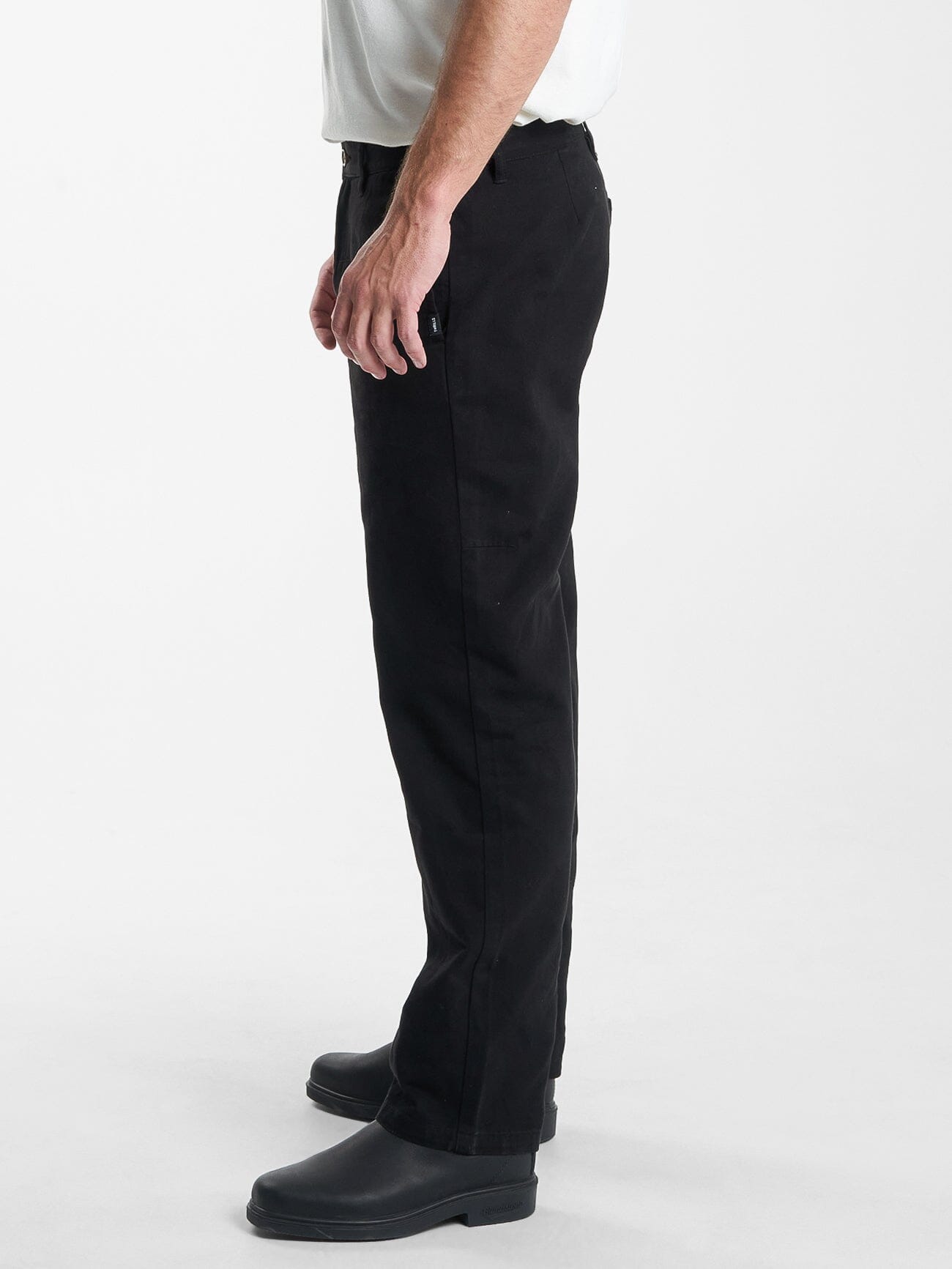 Minimal Thrills Work Chino - Black