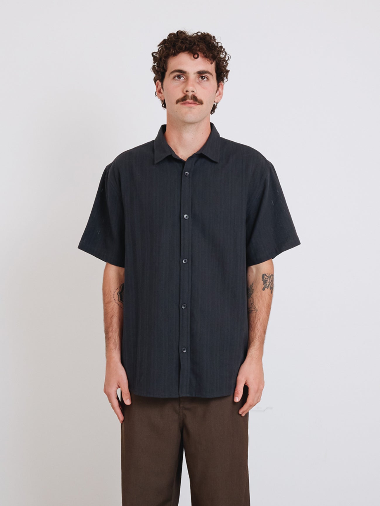 Unhinged Short Sleeve Shirt - Washed Black