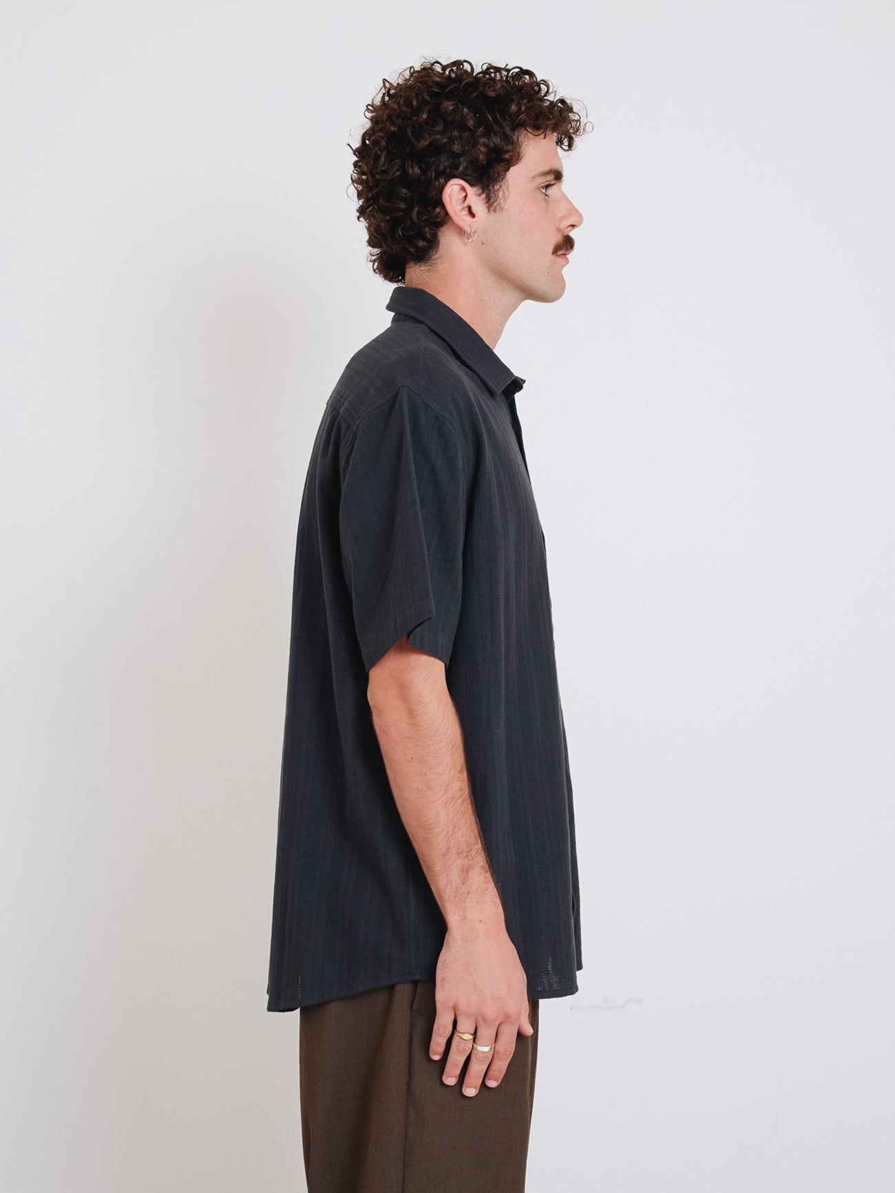 Unhinged Short Sleeve Shirt - Washed Black