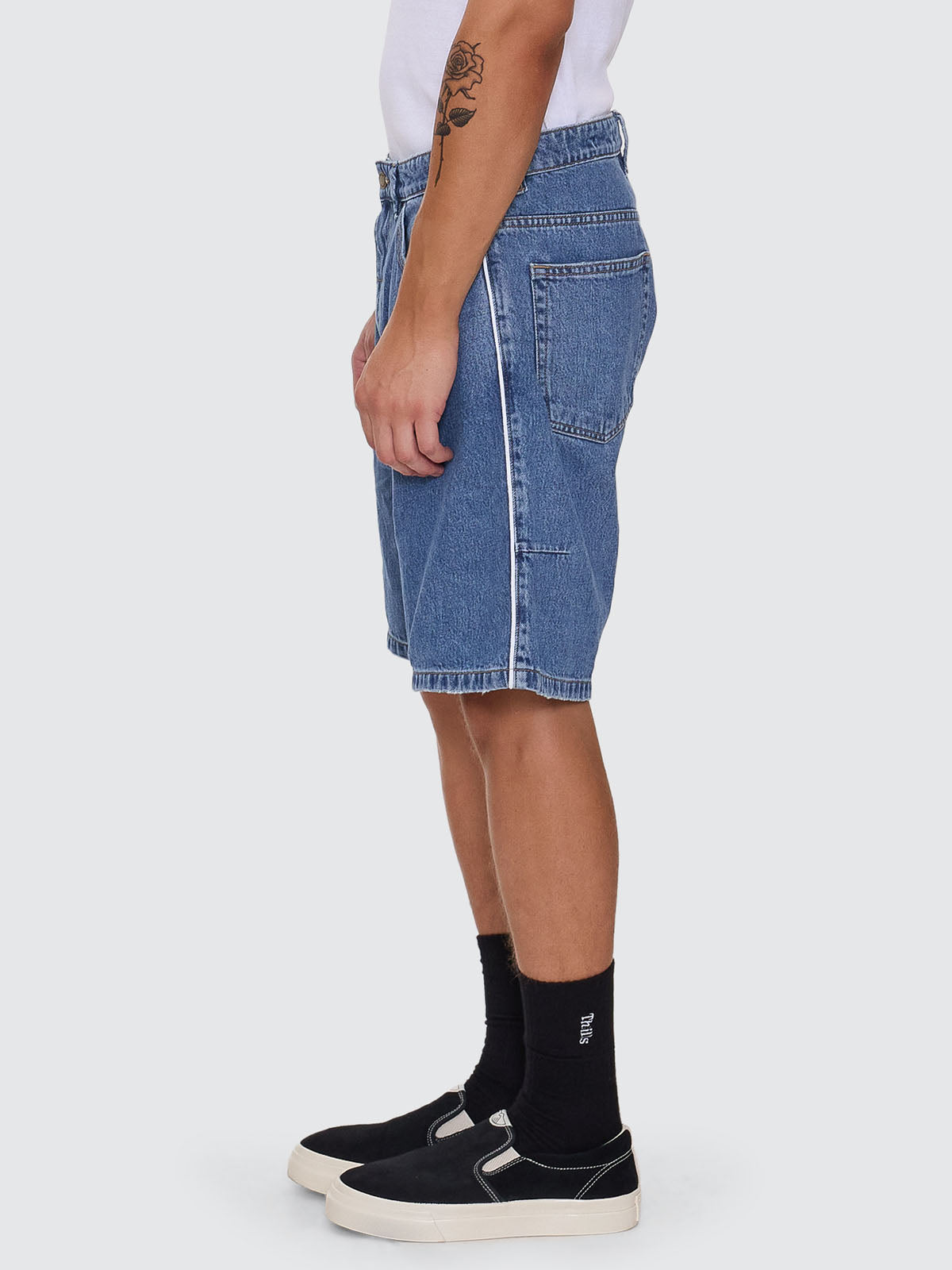 Victory League Mid Slacker Denim Short - Eternal Mid Blue