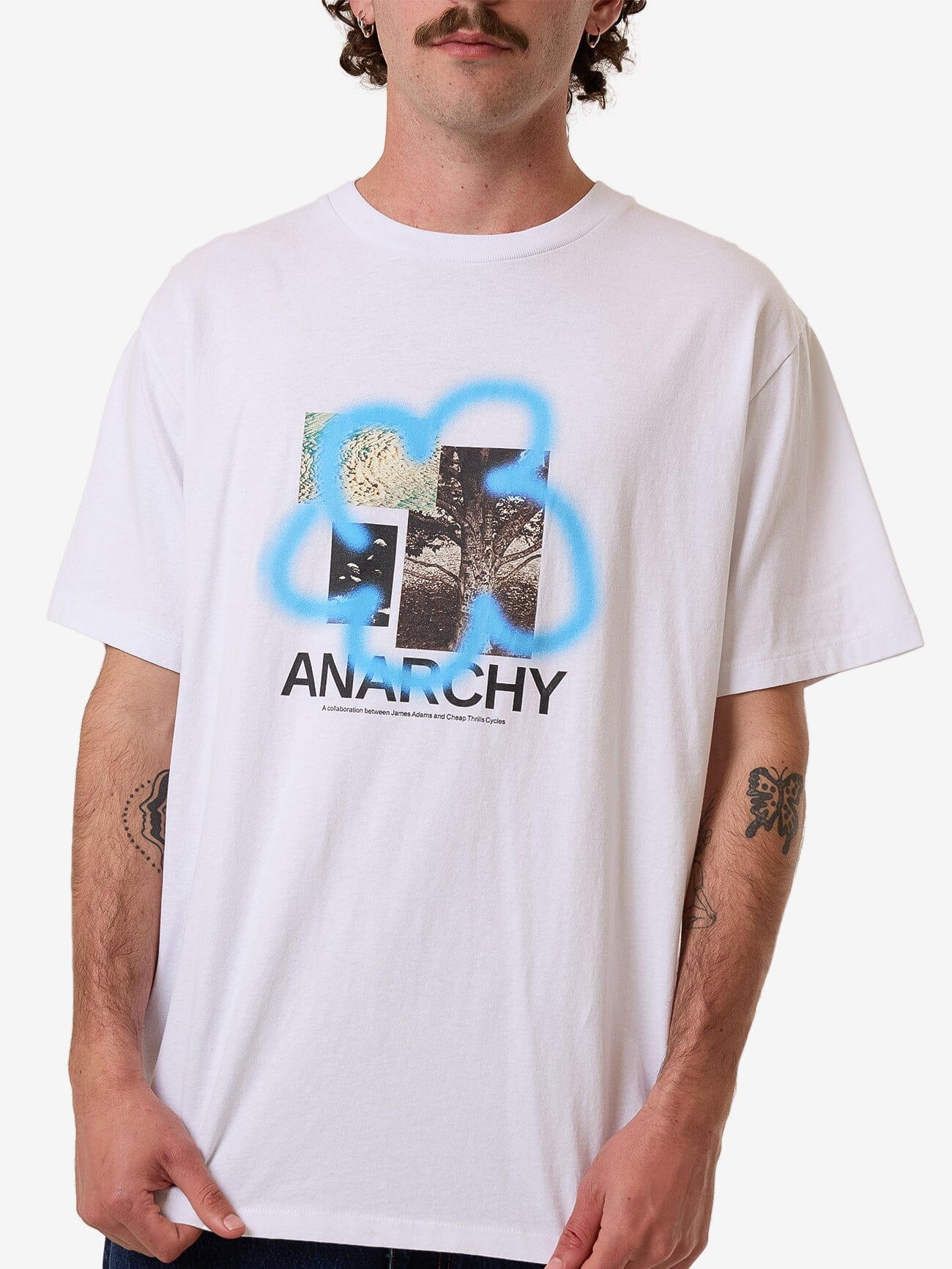 Anarchy  JAMES ADAMS Merch Fit Tee - White XS