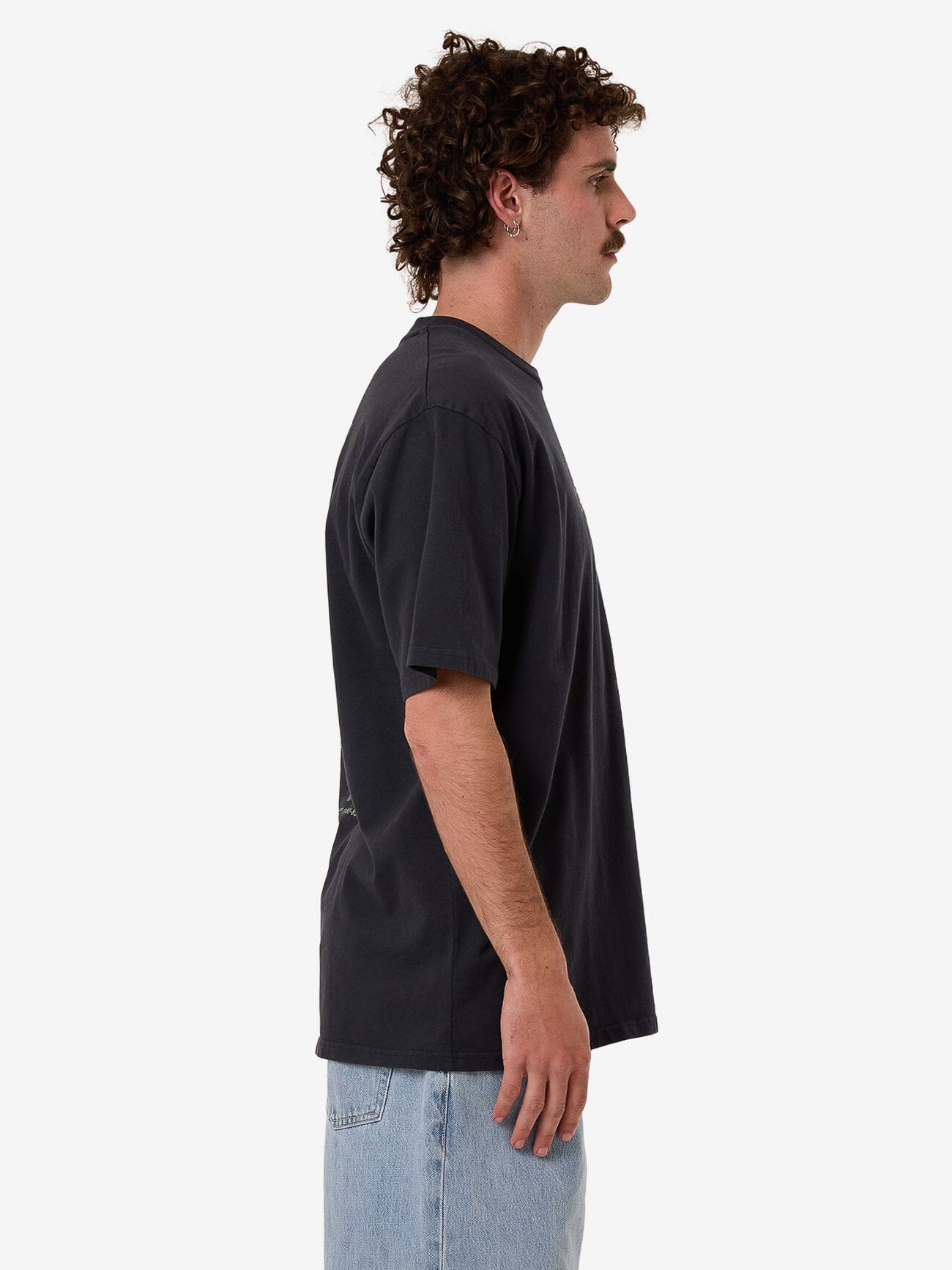 Searchers Oversize Fit Tee - Twilight Black XS