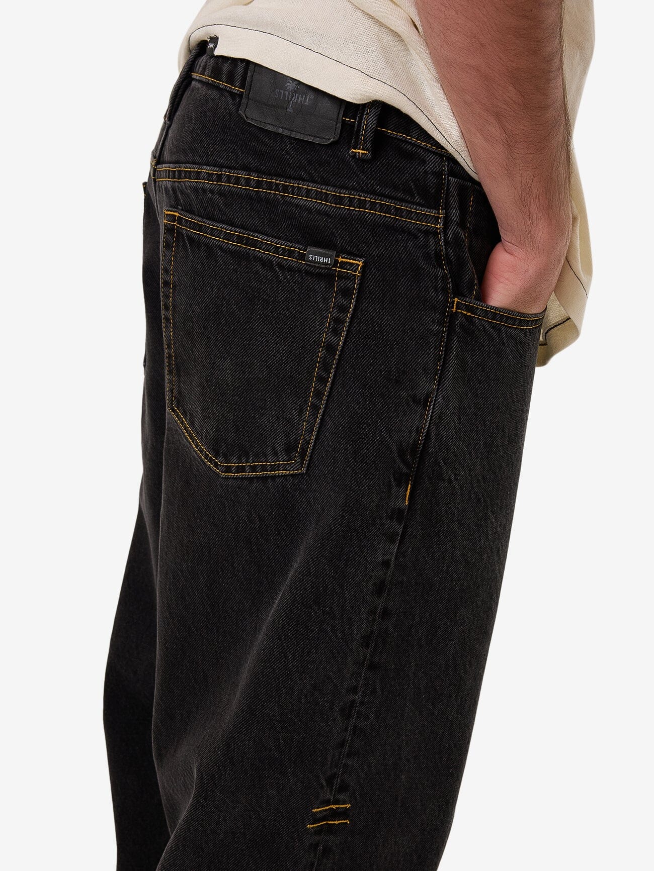 Big Slacker Denim Jean - Black Bull 28