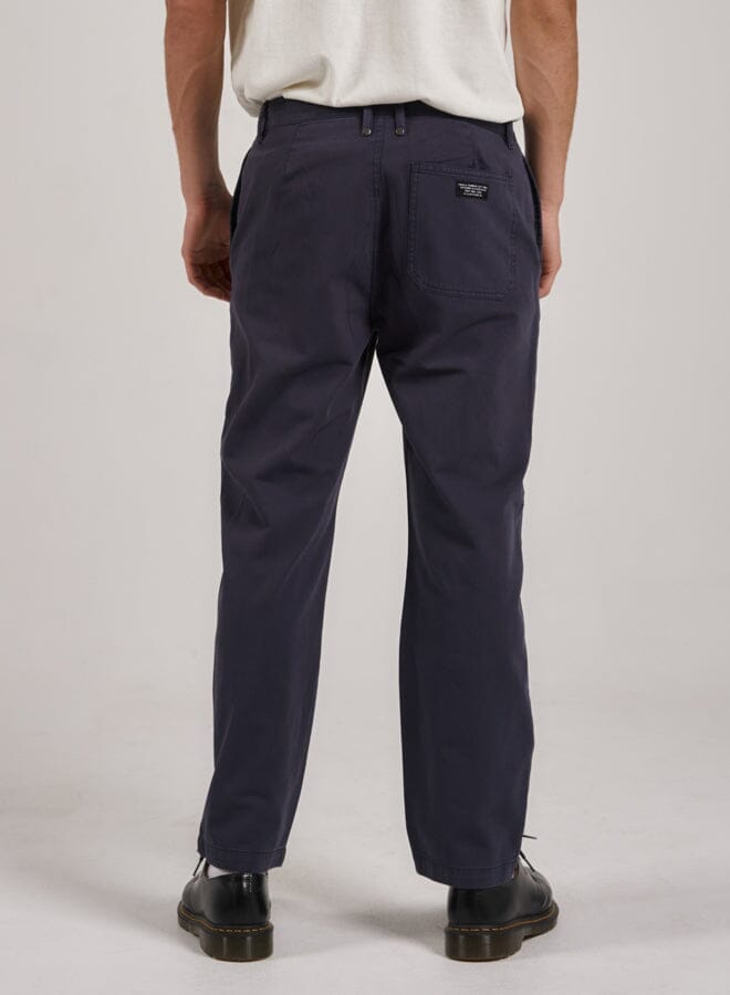 Minimal Thrills Work Chino - Station Navy