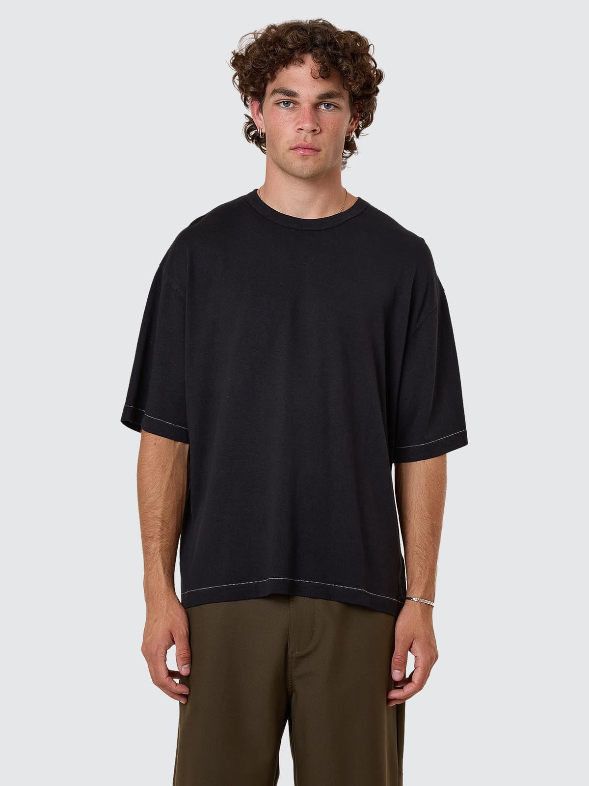 Hemp Thrills Embro Contrast Stitch Box Fit Oversize Cropped Tee - Black XS