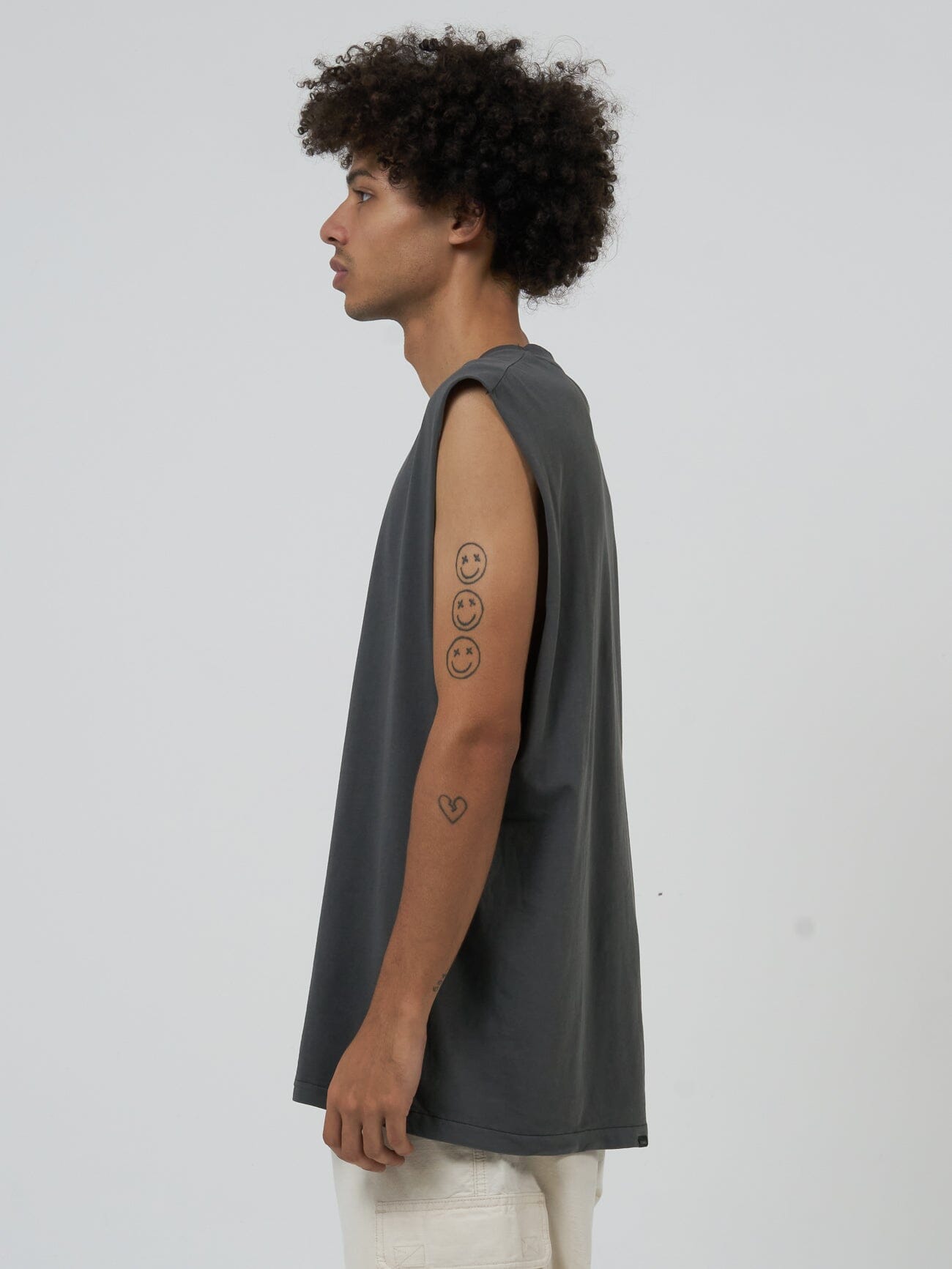 Minimal Thrills Merch Fit Muscle Tee - Merch Black