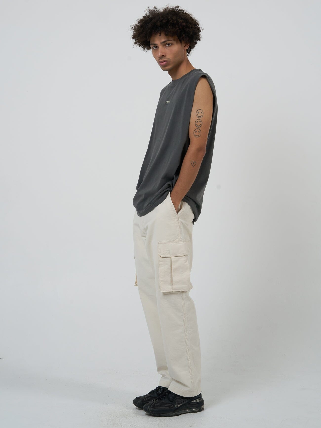 Minimal Thrills Merch Fit Muscle Tee - Merch Black